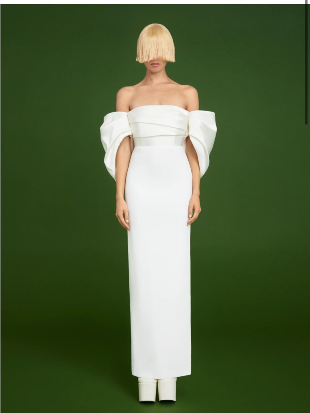 SOLACE London Aria Maxi Dress in White size 0 (XS)